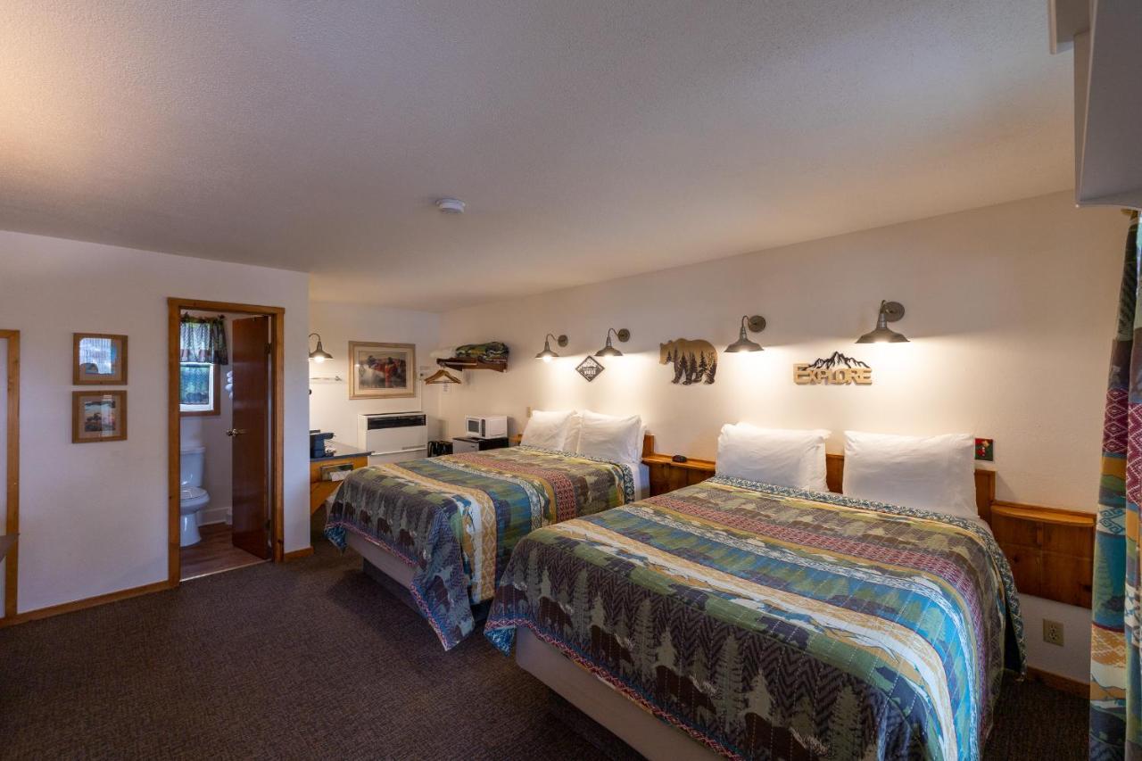 Elk Horn Lodge Cooke City Exterior photo